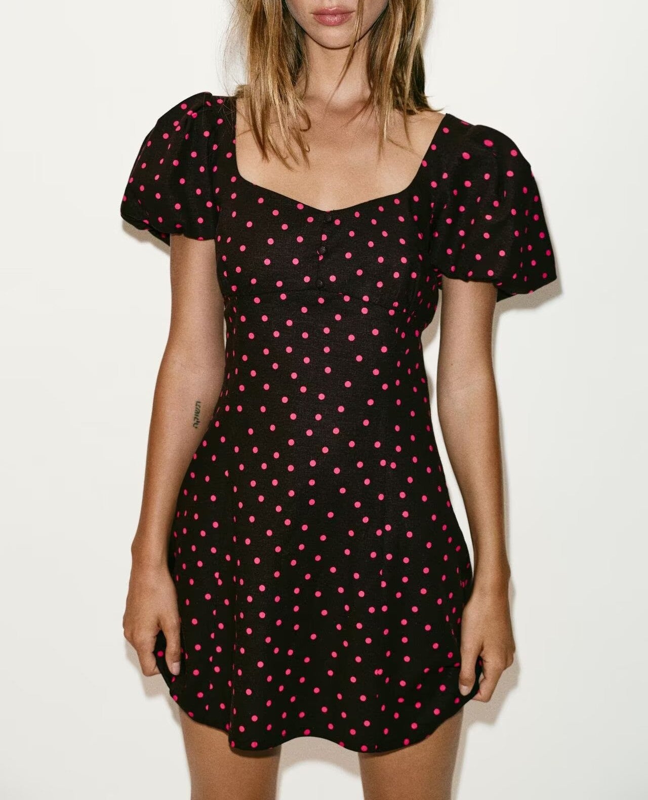 Summer French Retro Dots Puff Sleeve Square Neck Cinched Slimming Dress