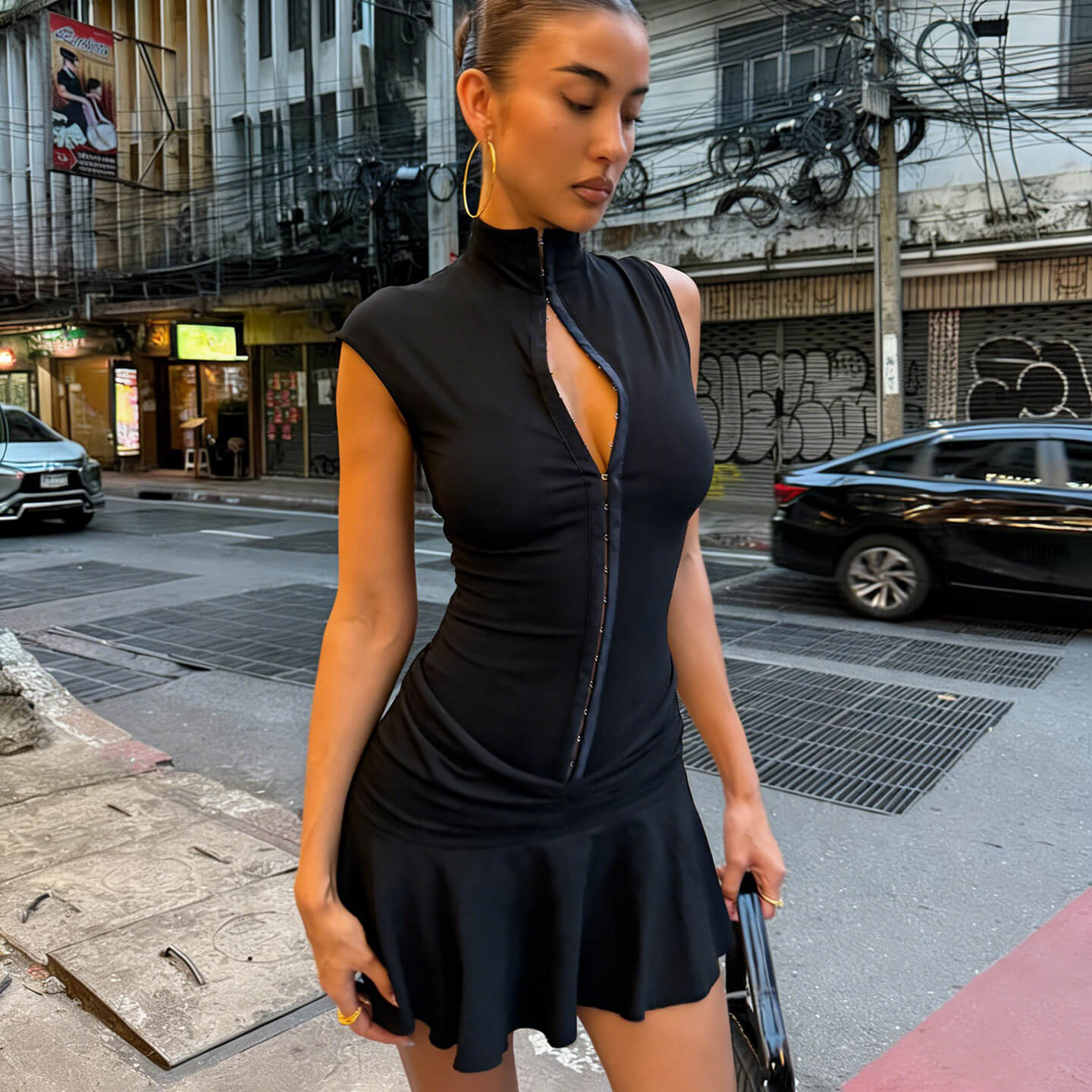 Black Sleeveless Pleated Tennis Dress